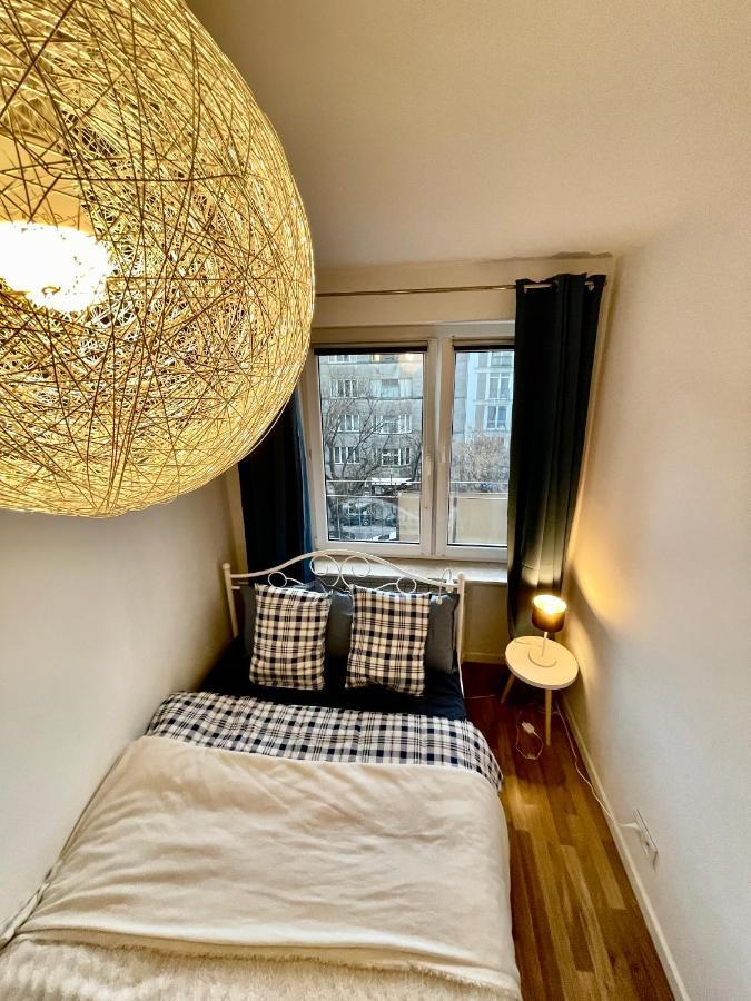 Decor 2 Metro Fast Wifi 55'Tv Netflix Hbo Cozy Varsóvia Exterior foto