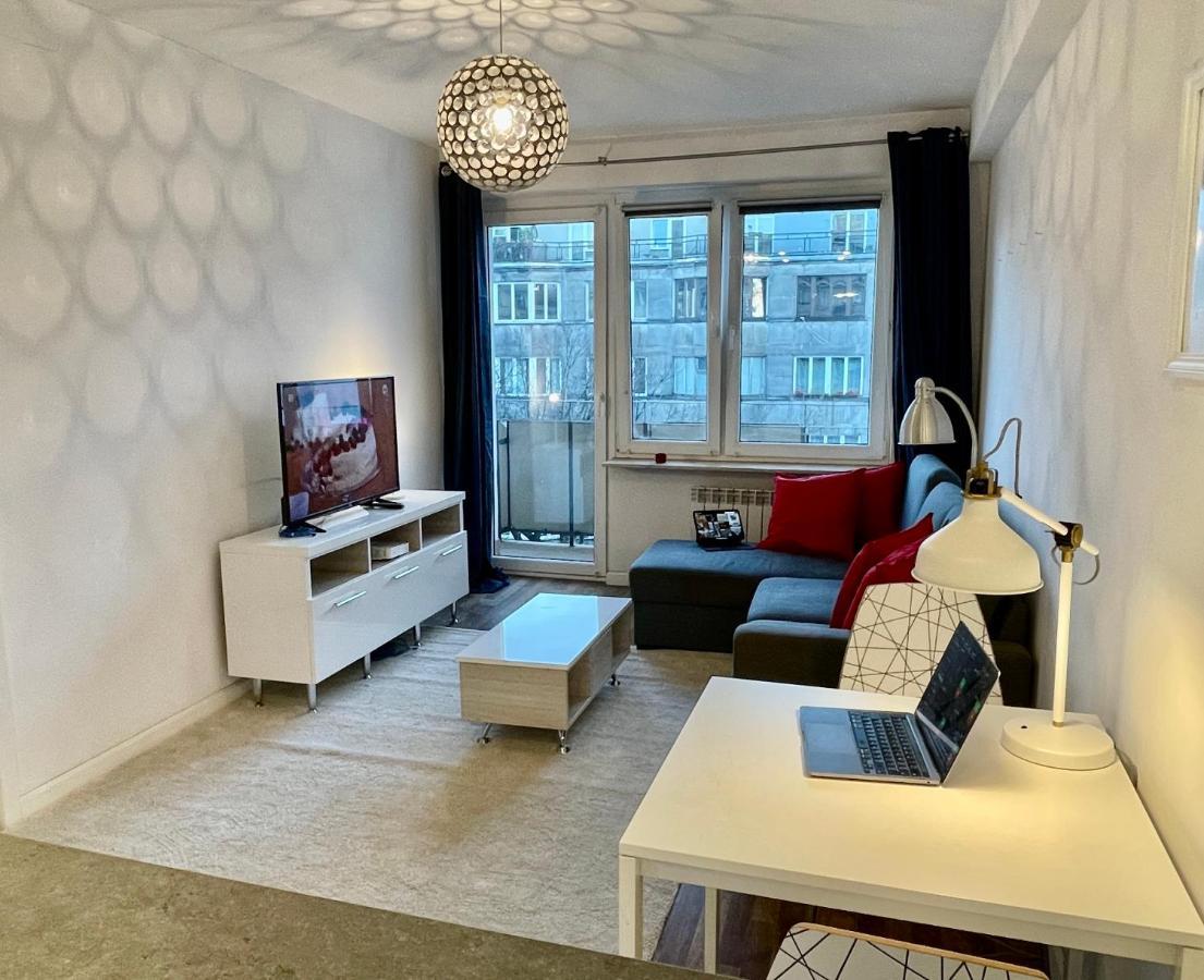 Decor 2 Metro Fast Wifi 55'Tv Netflix Hbo Cozy Varsóvia Exterior foto